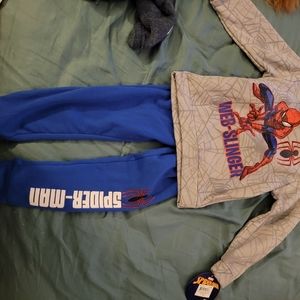 Boys Size 5/6 T Spider Man 2 piece set